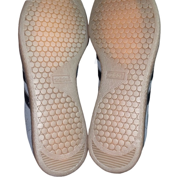 adidas TAPI Suede Gum Sole Sneakers Gray/ Black NWT Size 8.5 - Picture 9 of 12